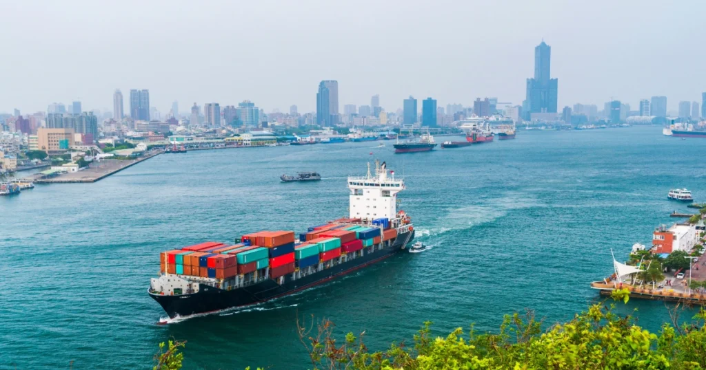 Thị trường vận tải biển phục hồi mạnh mẽ, giá cước tăng nhẹ đầu Quý IV_2025